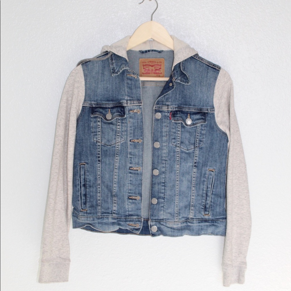 Levi Sweatshirt Jean Jacket ✨
